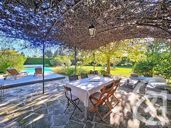 Maison à vendre  5 pièces - 105,52 m2 CHEVAL BLANC - 84