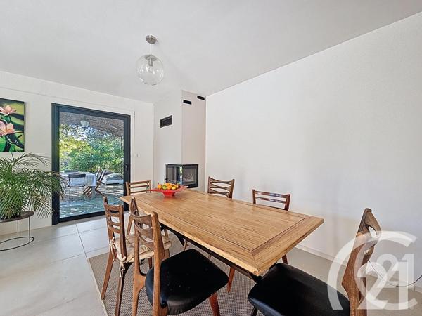 Maison à vendre  5 pièces - 105,52 m2 CHEVAL BLANC - 84