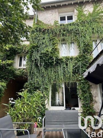 Maison 7 pièces de 217 m² à Cormeilles-en-Parisis (95240)