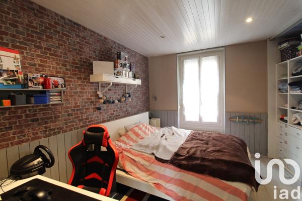 Maison 7 pièces de 217 m² à Cormeilles-en-Parisis (95240)