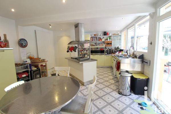 Maison 7 pièces de 217 m² à Cormeilles-en-Parisis (95240)