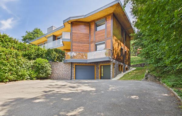 Maison de 339 m²