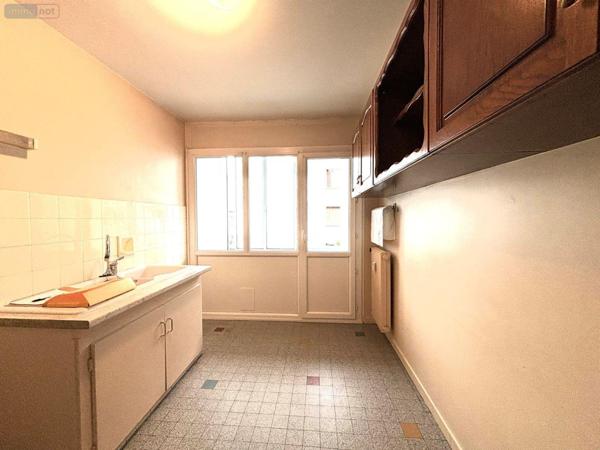 Appartement à vendre à Chambéry en Savoie (73000), ref : 73007-180