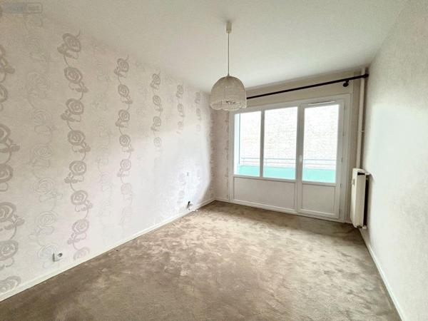 Appartement à vendre à Chambéry en Savoie (73000), ref : 73007-180