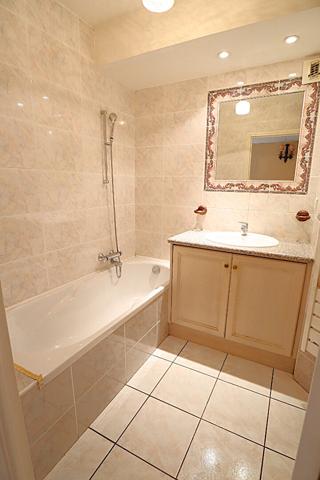 Vente Appartement80,5 m² - 3 Pièces - SAINT RAPHAEL (83700)