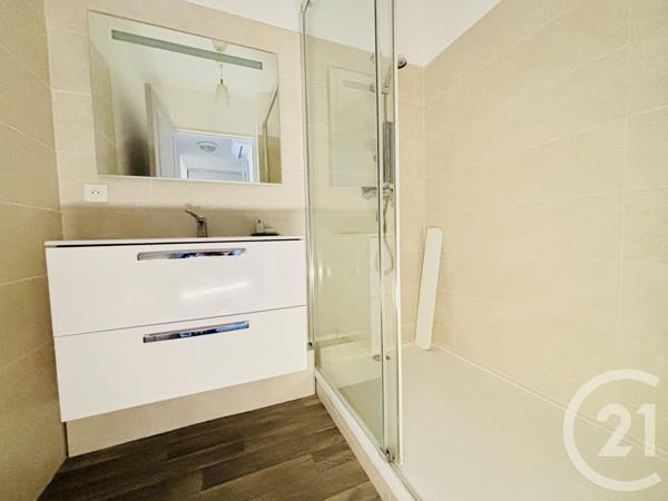 Appartement F3 à vendre  3 pièces - 75,70 m2 ALES - 30