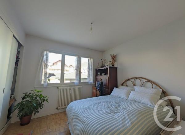 Appartement T3 à vendre  3 pièces - 59,40 m2 CHALLES LES EAUX - 73