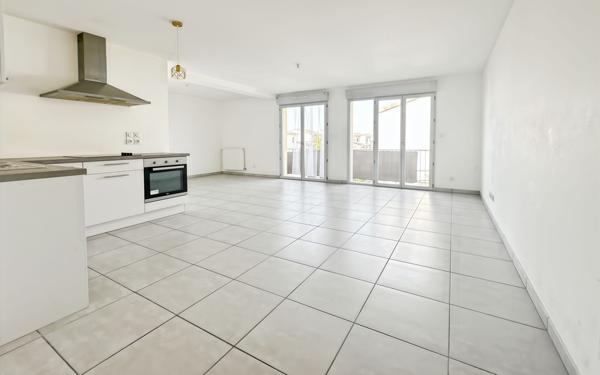 Appartement à vendre    3 pièces • 70 m2 Beaumont-lès-Valence