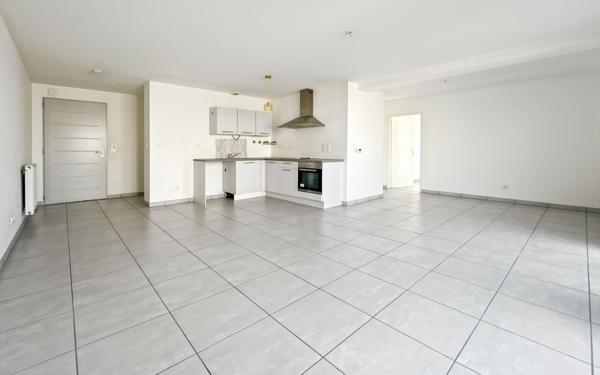 Appartement à vendre    3 pièces • 70 m2 Beaumont-lès-Valence