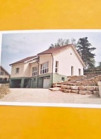 MAISON D'ARCHITECTE SUR LES HAUTEURS