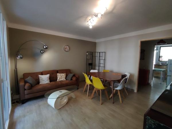 Avignon (84000) APPARTEMENT T3 MEUBLE AVEC GARAGE