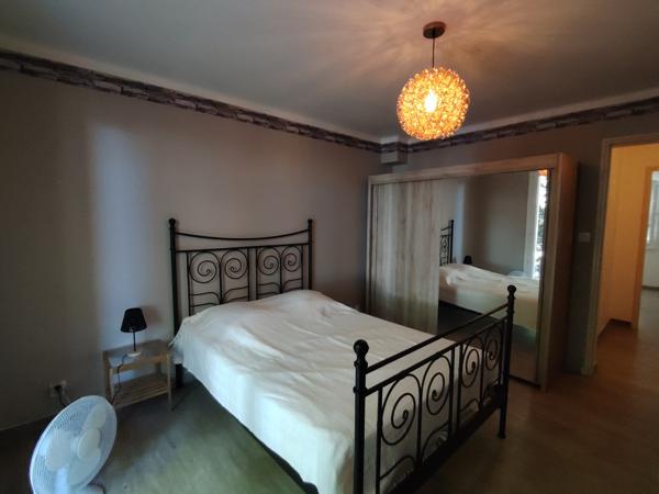 Avignon (84000) APPARTEMENT T3 MEUBLE AVEC GARAGE