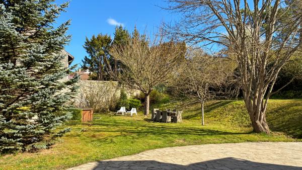 Ormoy-la-Rivière (91150) La maison de famille dans le paysage de la Juine