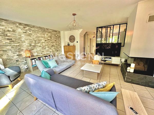 Maison familiale de 135m2 avec 5 chambres, jardin exposé sud-ouest, insert à bois, combles aménagés - Quartier des Sablons, Igny (Plateau de Saclay°