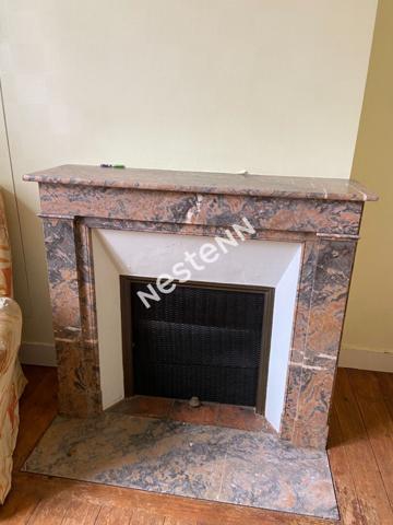 Charmante maison en pierre de Loire d'environ 112.19 m² comprenant 4 chambres à vendre dans le centre ville de La Chartre-sur-le-Loir (72340)