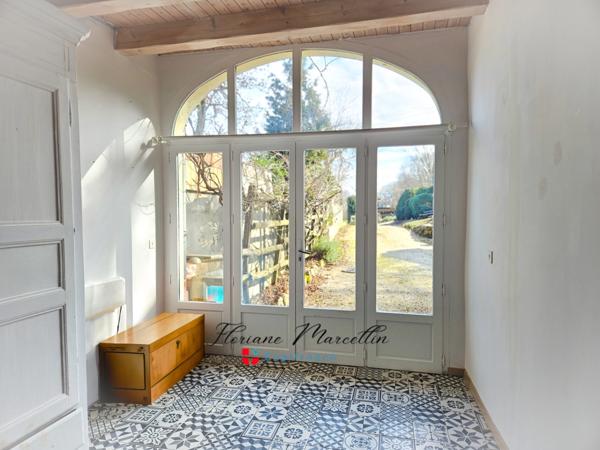 APPARTEMENT, TYPE MAISON, JARDIN PRIVATIF, CELLIER, PARKING, PERS-JUSSY, COUR PRIVATIVE,