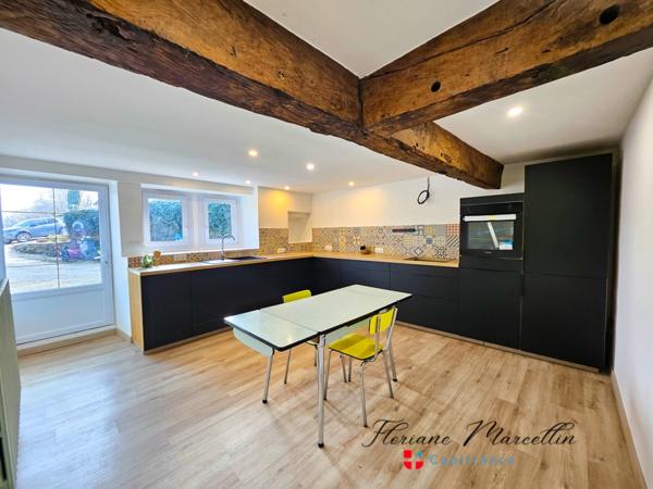 APPARTEMENT, TYPE MAISON, JARDIN PRIVATIF, CELLIER, PARKING, PERS-JUSSY, COUR PRIVATIVE,