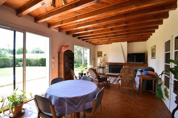 Maison à vendre    4 pièces •  Tosse