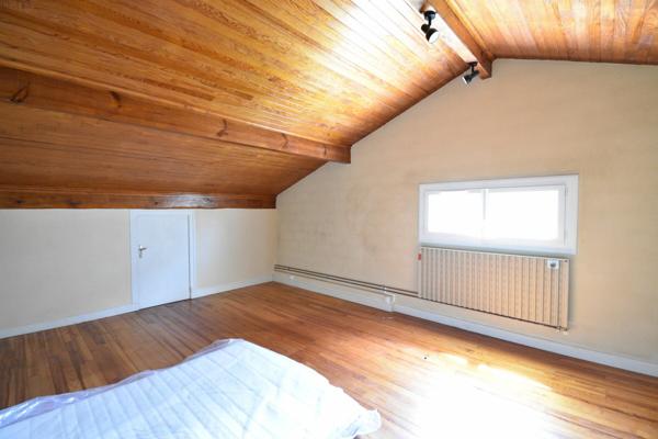 Maison à vendre    4 pièces •  Tosse