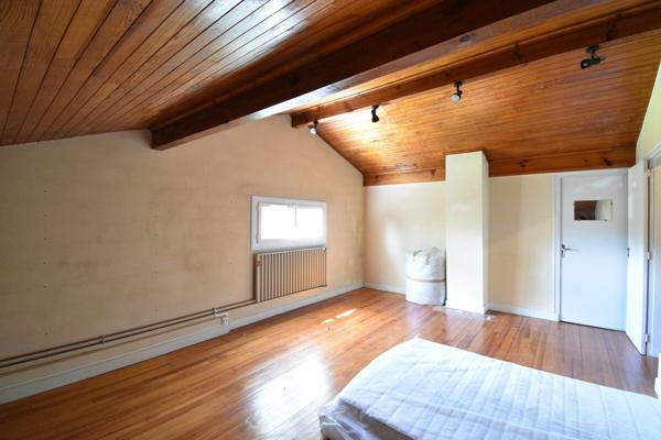 Maison à vendre    4 pièces •  Tosse