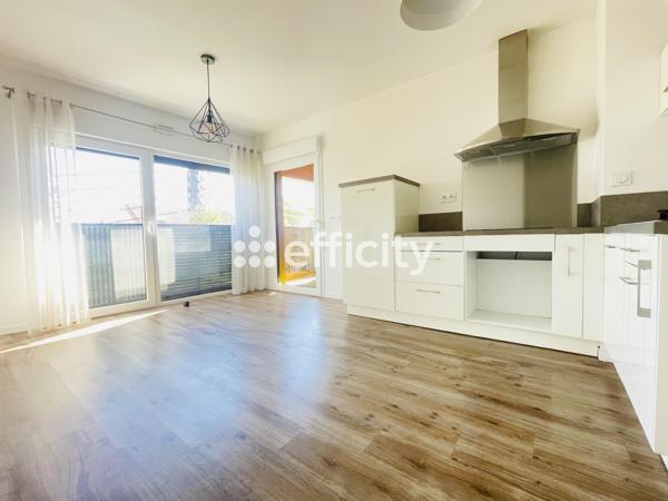 Appartement
         2 pièces
        - 41 m² Exclusivité 165 000 €*