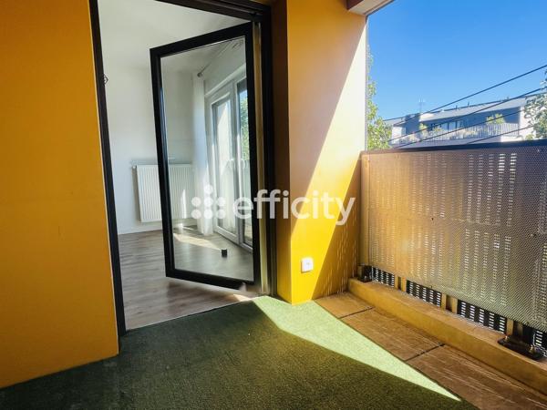 Appartement
         2 pièces
        - 41 m² Exclusivité 165 000 €*