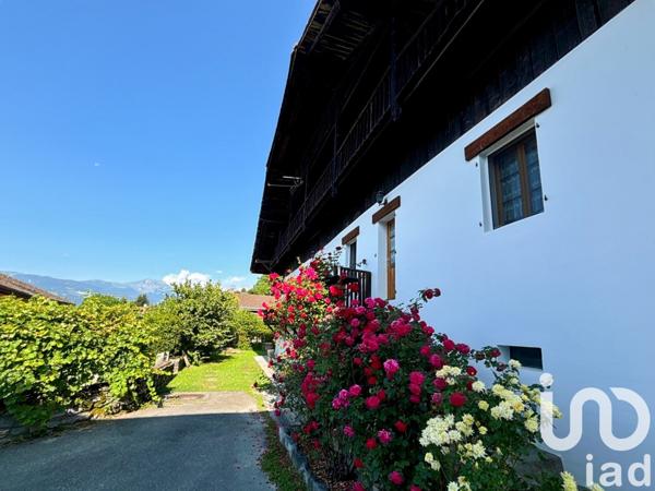 Ferme 8 pièces de 223 m² à Passy (74190)