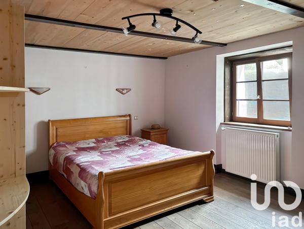 Ferme 8 pièces de 223 m² à Passy (74190)