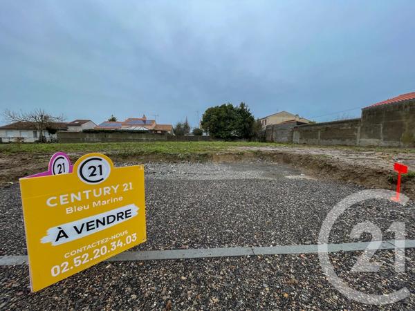 Terrain à vendre  378 m 2   OLONNE SUR MER  - 85