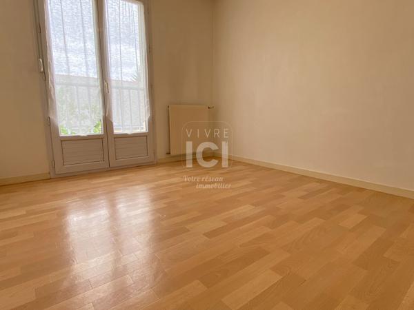 Appartement type 3 Murs Erigne 490