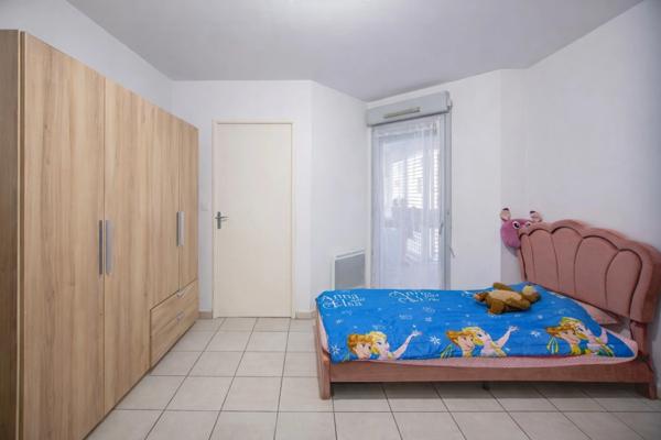 A vendre Appartement T2 de 41 m² à MARSEILLE 3EME ARRONDISSEMENT