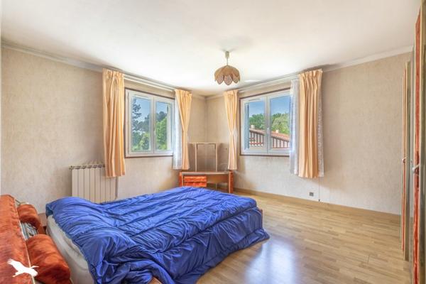 Maison à vendre |  Salles |  6 pièces | 186 m²