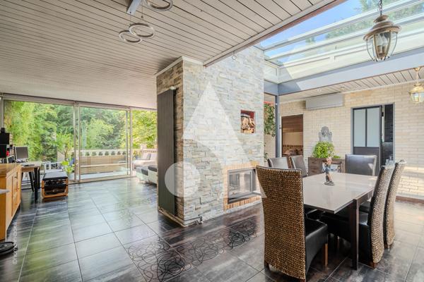 Maison 10 pièces 222 m2