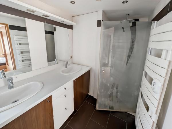 Maison de ville à louer – 2 chambres – proche gare – Marolles-en-Hurepoix