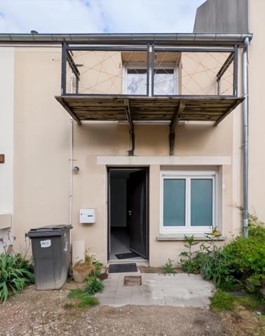 Maison de ville à louer – 2 chambres – proche gare – Marolles-en-Hurepoix