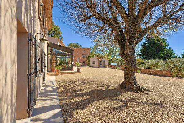 Vente Maison de luxe Aix-en-Provence 9 Pièces 350 m²