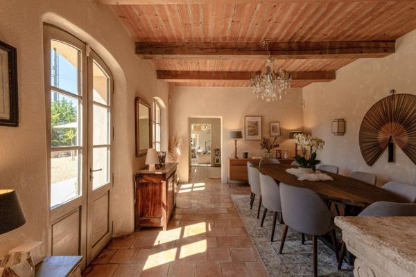Vente Maison de luxe Aix-en-Provence 9 Pièces 350 m²