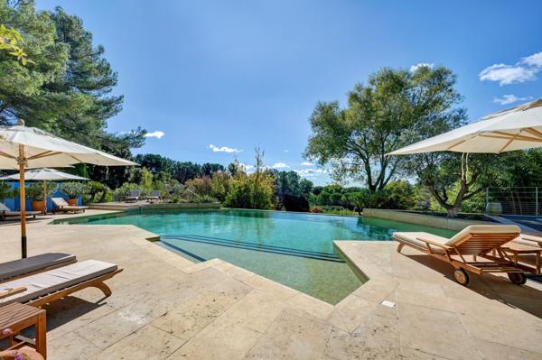 Vente Maison de luxe Aix-en-Provence 16 Pièces 500 m²