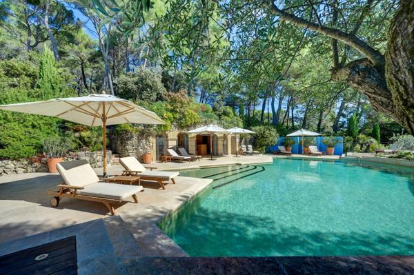Vente Maison de luxe Aix-en-Provence 16 Pièces 500 m²