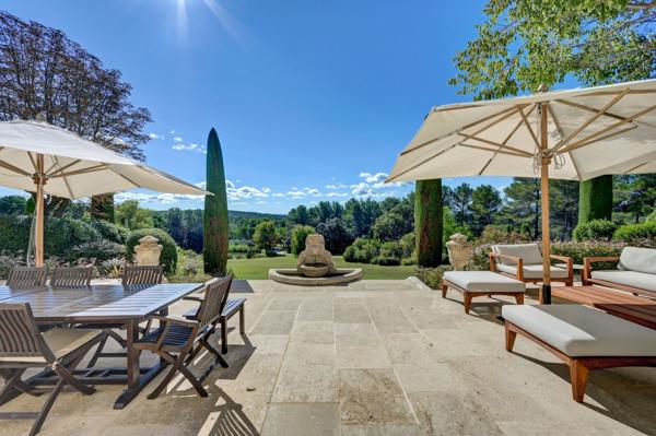 Vente Maison de luxe Aix-en-Provence 16 Pièces 500 m²