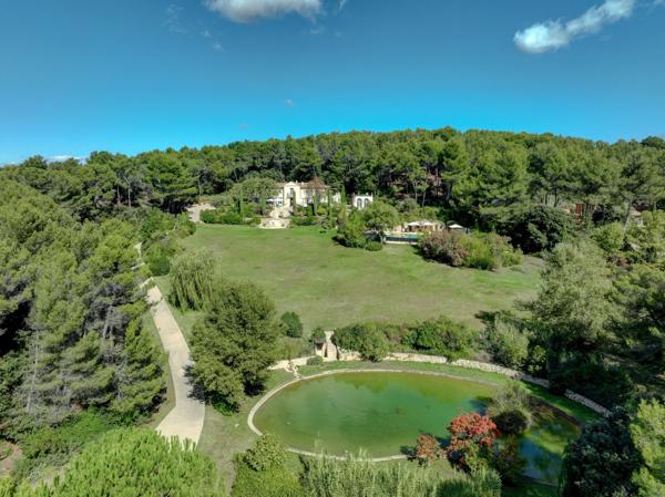 Vente Maison de luxe Aix-en-Provence 16 Pièces 500 m²