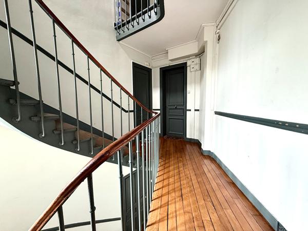 VILLEMOMBLE Appartement 3 pièces 72 m2 hyper-centre lumineux cachet de l'ancien