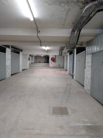 Parking / Box à vendre de 18 m²