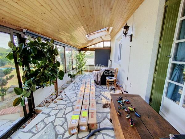 Propriété de 226m2 sur un terrain de 3 000 m2
