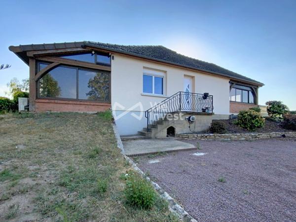 Propriété de 226m2 sur un terrain de 3 000 m2