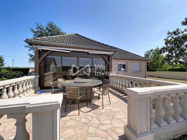 Propriété de 226m2 sur un terrain de 3 000 m2