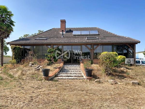 Propriété de 226m2 sur un terrain de 3 000 m2
