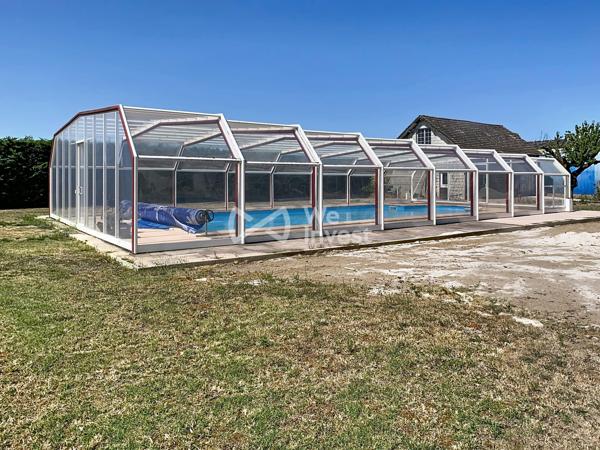 Propriété de 226m2 sur un terrain de 3 000 m2