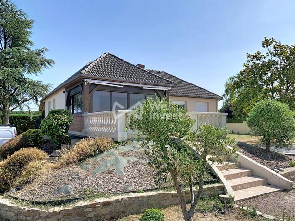 Propriété de 226m2 sur un terrain de 3 000 m2