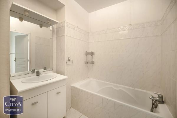 Appartement à vendre 3 pièces 72.43m² Orléans (45100)